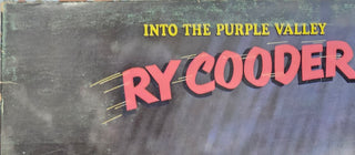 Ry Cooder- Into The Purple Valley (Light Sleeve Wear)_