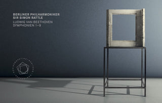 the album cover for Berliner Philharmoniker; Sir Simon Rattle (Conduct - Sir Simon Rattle Conducts Beet (Box)