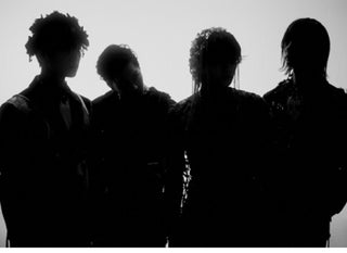 the album cover for Shinee - Don't Call Me (Random Cover) (Jewel case)