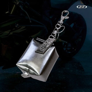 Love Race - MD Version - Limited - incl. Silver Pouch Keyring, Logo Nickel Keyring, 14pc Postcard Set, Holder, Lyric Paper, Sticker Pack + 2 Selfie Photocards