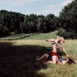 the album cover for Modern Woman - Johnny's Dreamworld (Uk)