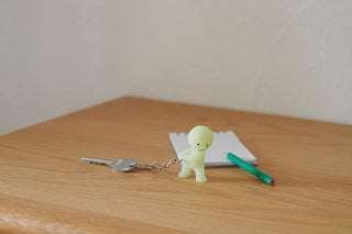 Smiski Keychain (Carrying) Keychain
