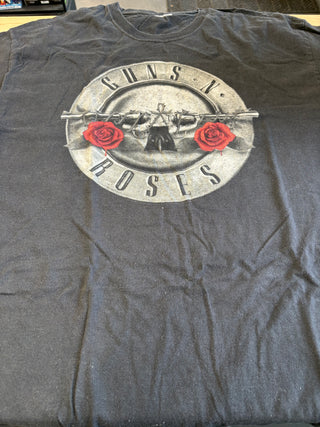 Guns N Roses Silver Emblem T-Shirt, Black, XL