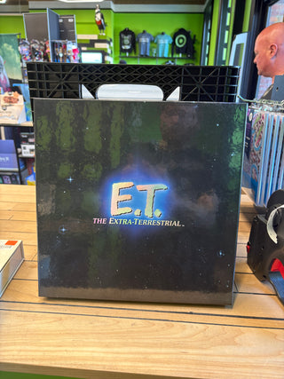 E.T. The Extraterrestrial (Limited Edition Collector's Boxset, Numbered 4xDisc Set W/ CD Soundtrack)
