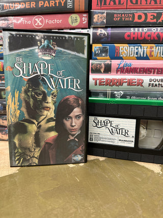 Shape Of Water (Classic Monsters Retro Cover) (Brainbuster Video)