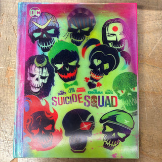 Suicide Squad (Hologram Cover w/ Book)