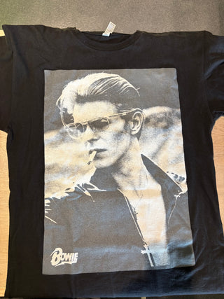 David Bowie Smoking T-Shirt, Black, M