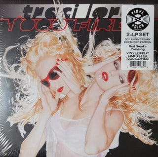 Traci Lords- 1000 Fires