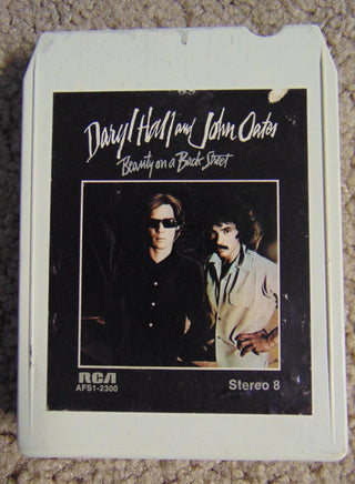 Hall & Oates- Beauty On A Back Street