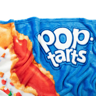 Pop-Tarts™ Cozy Concepts Co. Throw Blanket – Frosted Strawberry Plush Blanket