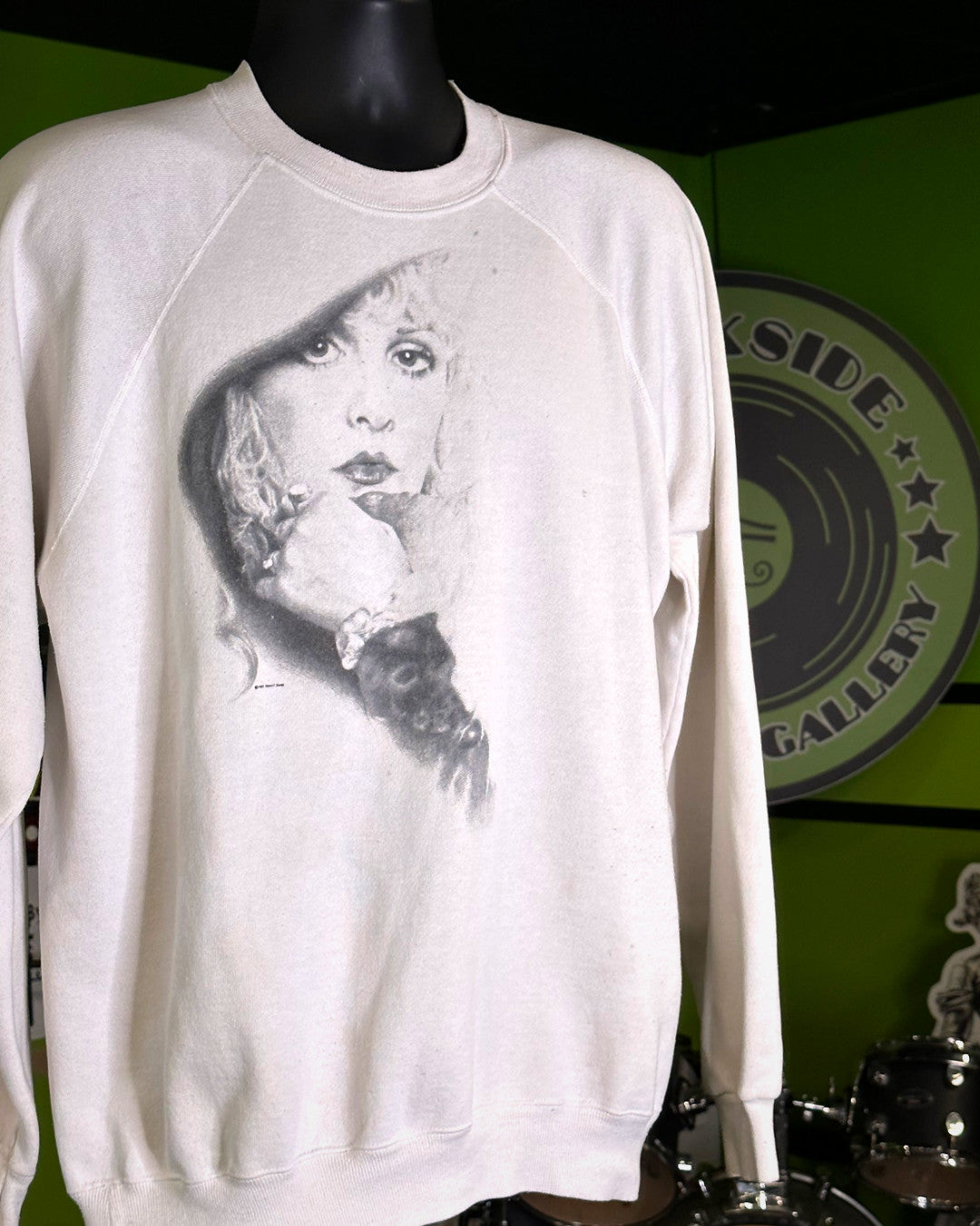 Stevie Nicks 1989 Face Sweater, White, XL (Tagged XXL) - Darkside Records
