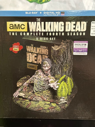 Walking Dead Season 4 Limited Edition Tree Zombie Set (Sealed)